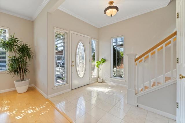 610 Gilroy Drive, Capitola CA: https://media.crmls.org/mediaz/4b1066b8-3071-4fca-97a1-ca9ea5052df9.jpg