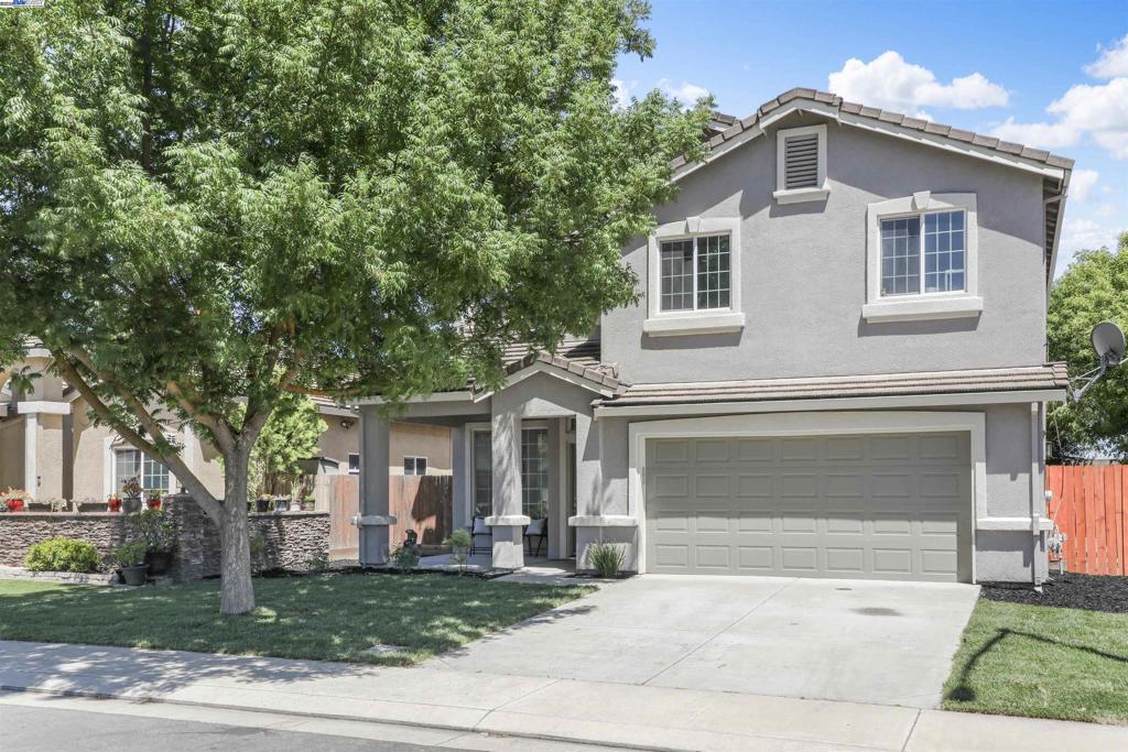 4518 Sydney Ln