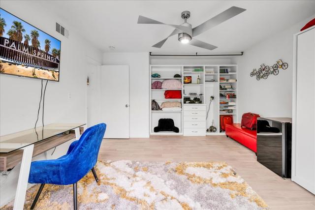 2232 Oakcrest Drive, Palm Springs, CA 92264