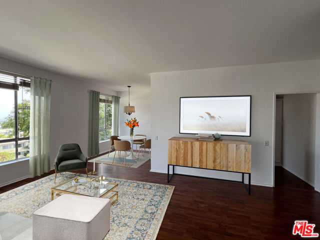 622 S Barrington Avenue, Los Angeles CA: https://media.crmls.org/mediaz/4b1231b4-9733-4205-9dad-6c6a747282bf.jpg