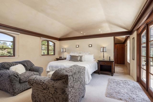 3093 Hacienda Drive, Pebble Beach CA: https://media.crmls.org/mediaz/4b155a8f-579b-4190-9e37-a3ae02ae4034.jpg