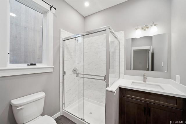 649651 Francisco St, San Francisco CA: https://media.crmls.org/mediaz/4b15d8eb-58d1-47ec-91a4-602bdcfbda3f.jpg