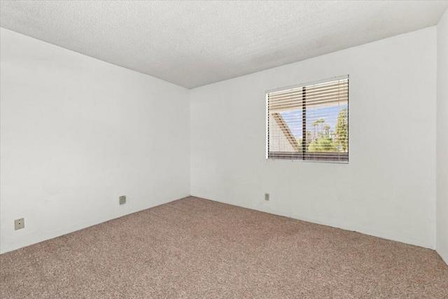 5115 E Waverly Drive #D30, Palm Springs, CA 92264