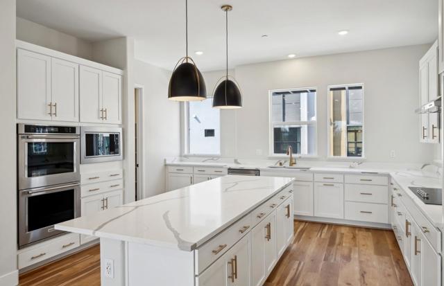 2506 Sage Street, San Mateo CA: https://media.crmls.org/mediaz/4b163c85-5bb3-4407-9afd-fc10cf18218b.jpg