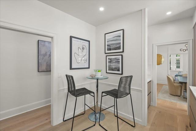 2865 Jackson Street, San Francisco CA: https://media.crmls.org/mediaz/4b1712ce-5ebf-473a-b89b-30b550ecbfcb.jpg