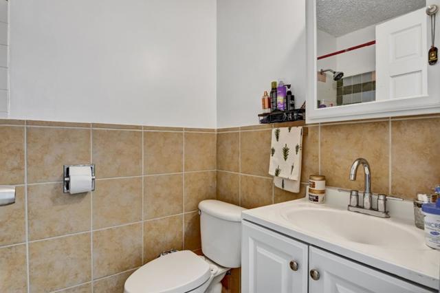 2819 E 23rd Street, Oakland CA: https://media.crmls.org/mediaz/4b173010-f837-44f9-bc2c-13b3d85cfd1f.jpg