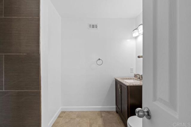 Detail Gallery Image 33 of 49 For 7112 Skyline Dr, San Diego,  CA 92114 - 4 Beds | 2 Baths