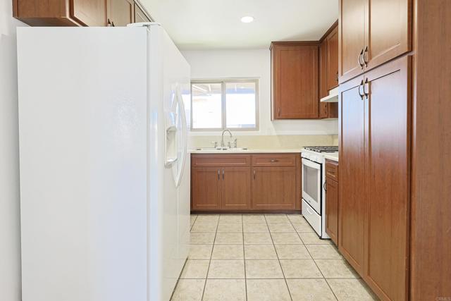 Detail Gallery Image 14 of 46 For 4014 Coldwell Ln, San Diego,  CA 92154 - 4 Beds | 2 Baths