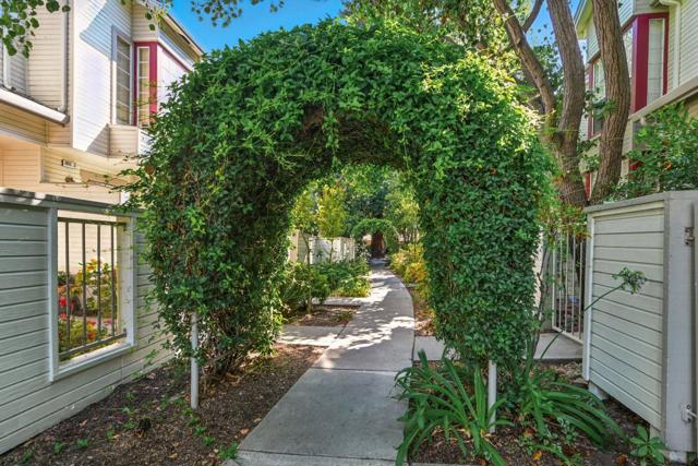 984 Belmont Terrace, Sunnyvale CA: https://media.crmls.org/mediaz/4b19548f-ad13-433f-beff-4bba186fb60f.jpg