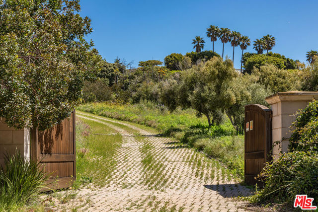 Drew Fenton | 30601 Morning View Drive Malibu CA | MLS: 7173025