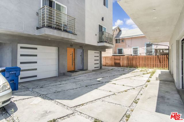 130 29th Street, Los Angeles, California 90011, ,Multi-Family,For Sale,29th,24430801