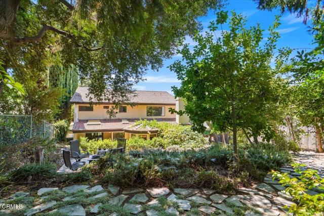 2307 Dorothy Street, La Crescenta CA: https://media.crmls.org/mediaz/4b1a536f-9c40-4178-bda8-ff24a0c42c68.jpg