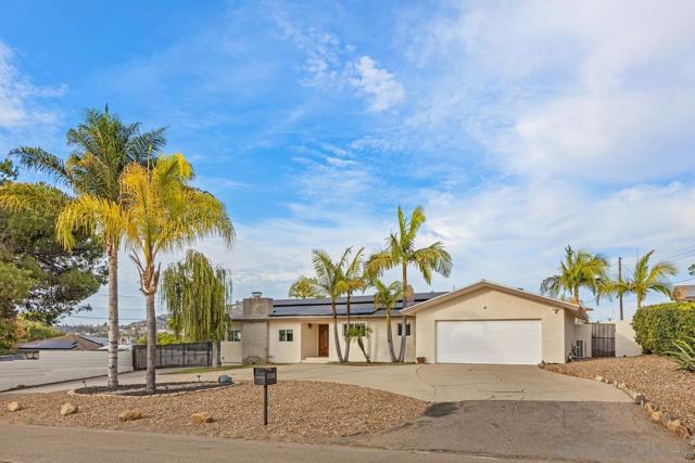 10190 Madrid Way, Spring Valley CA: https://media.crmls.org/mediaz/4b1af459-bb86-469b-94a8-efa6a1e7e049.jpg