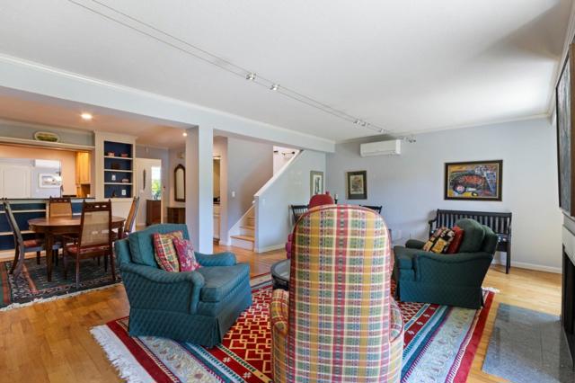 1096 Prevost Court, San Jose CA: https://media.crmls.org/mediaz/4b1b8da4-07d1-434e-8e6d-d8b26bdc9208.jpg