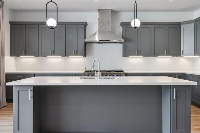 Detail Gallery Image 11 of 52 For 139 Almond Street #41,  Fallbrook,  CA 92028 - 5 Beds | 5/1 Baths