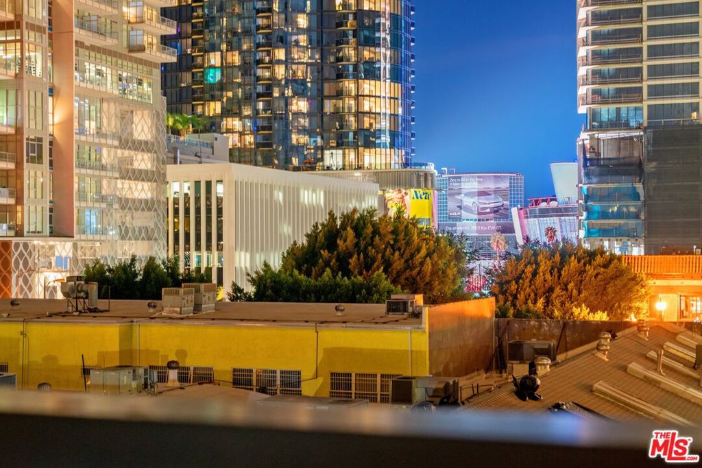 1155 S Grand Avenue 412, Los Angeles, CA 90015