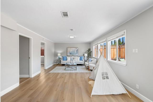 2790 Longford Drive, San Jose CA: https://media.crmls.org/mediaz/4b1eb100-3a9a-4657-80b7-88eb4396a4cb.jpg
