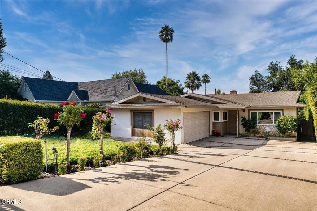 476 E Calaveras Street