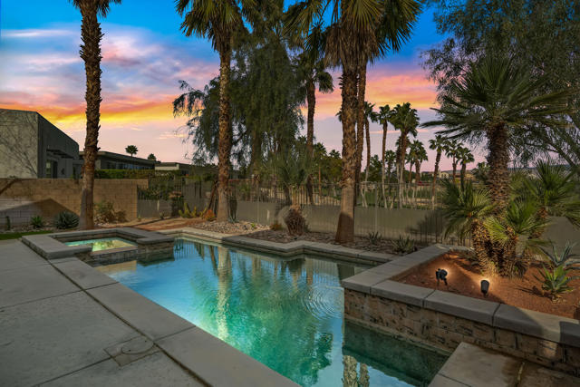 4315 Vantage Lane, Palm Springs CA: https://media.crmls.org/mediaz/4b1f05f3-d214-445c-8679-ae0afa8e9205.jpg