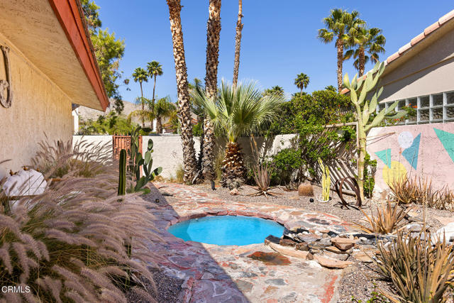 64935 Leonard Court, Desert Hot Springs CA: https://media.crmls.org/mediaz/4b1fbebf-7c01-4fcf-b6c4-c4b02441944d.jpg