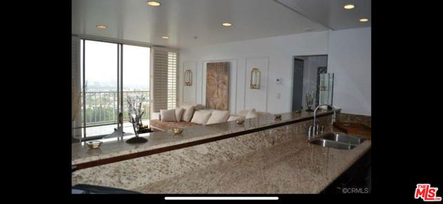 2170 Century Park East, Los Angeles CA: https://media.crmls.org/mediaz/4b200028-5979-4e17-ae72-04a3640f70df.jpg