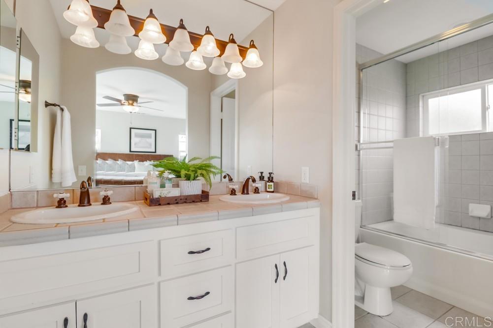 1147 Hornblend Street - photo 14