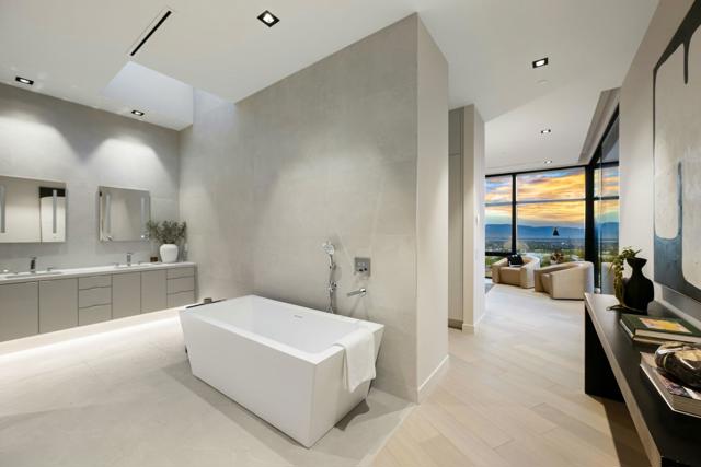 2085 Desert Flower Court, Palm Springs CA: https://media.crmls.org/mediaz/4b21622c-3ea3-4bf5-be9b-7a5b3fcb8ce8.jpg