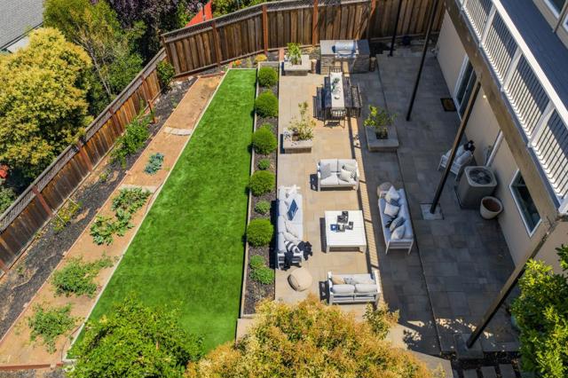 254 41st Avenue, San Mateo CA: https://media.crmls.org/mediaz/4b2218bc-08a4-4f02-a5bd-f412a1d8a2f0.jpg