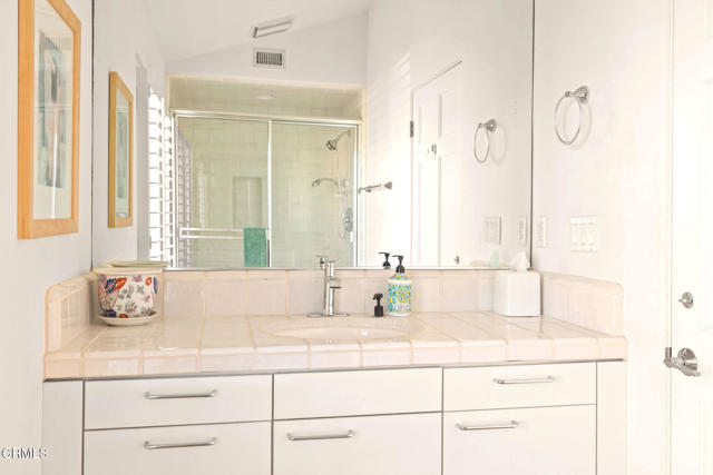 1571 Mandalay Beach Road, Oxnard CA: https://media.crmls.org/mediaz/4b22856d-966d-416b-ab1d-368add359ca3.jpg