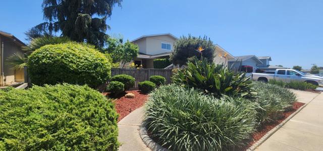 1458 Adams Street, Salinas CA: https://media.crmls.org/mediaz/4b230500-0a25-4584-bc94-fb44237e1ecc.jpg