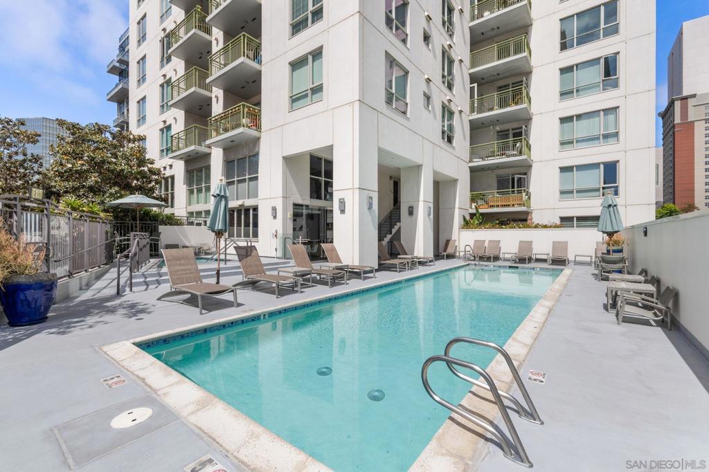 1240 India St. - photo 19