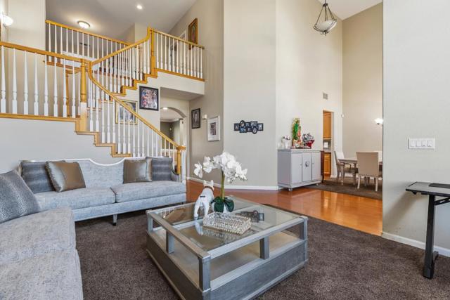 4008 Cortona Drive, Modesto CA: https://media.crmls.org/mediaz/4b24143c-30ed-48b7-9106-0d3e94b17f5f.jpg