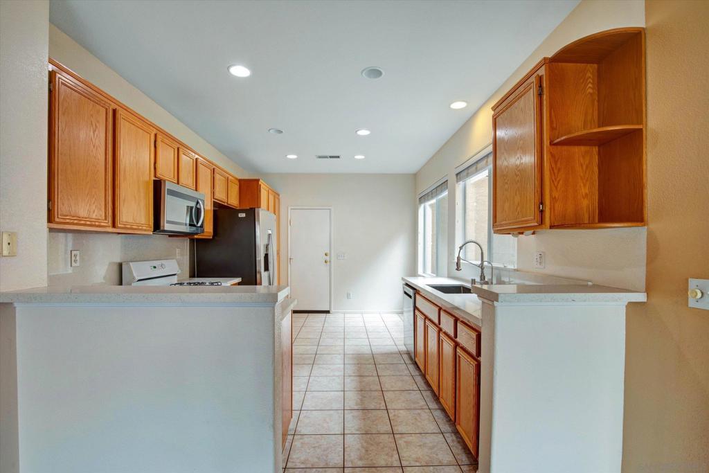 10910 Ivy Hill Dr - photo 13