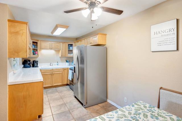 Detail Gallery Image 10 of 42 For 548 Telegraph Canyon Rd #D,  Chula Vista,  CA 91910 - 3 Beds | 2 Baths