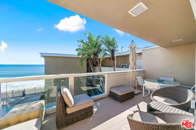 22626 Pacific Coast Highway, Malibu CA: https://media.crmls.org/mediaz/4b26e66a-43b2-4f7e-be2a-1297355d298a.jpg