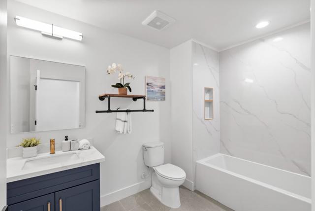 560 El Camino Real, San Carlos CA: https://media.crmls.org/mediaz/4b277aab-f5ef-43b2-a79e-e09a73e4ad2d.jpg