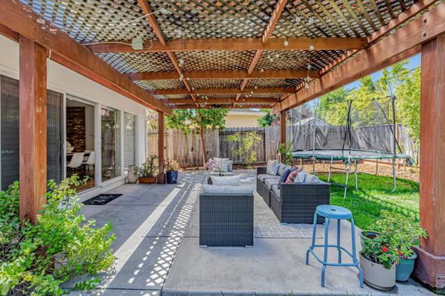 1425 Franchere Place, Sunnyvale CA: https://media.crmls.org/mediaz/4b28574e-2151-4f6a-91be-c51f7c236691.jpg