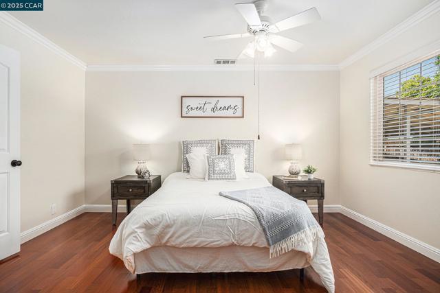 1543 Heartwood Dr, Concord CA: https://media.crmls.org/mediaz/4b28dfe9-cc25-4e14-9c88-03bc923ce04d.jpg