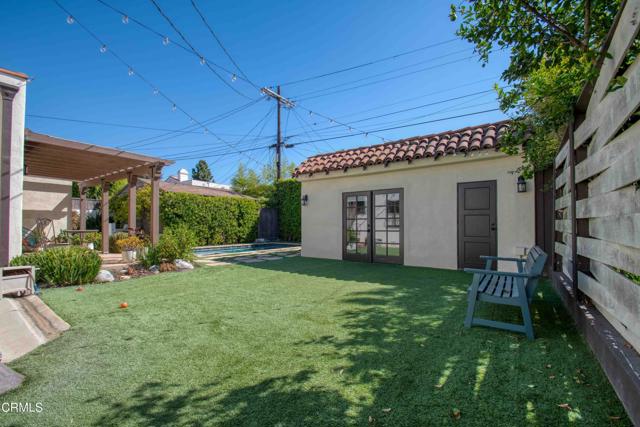 Detail Gallery Image 36 of 50 For 1014 Stearns Dr, Los Angeles,  CA 90035 - 3 Beds | 3 Baths