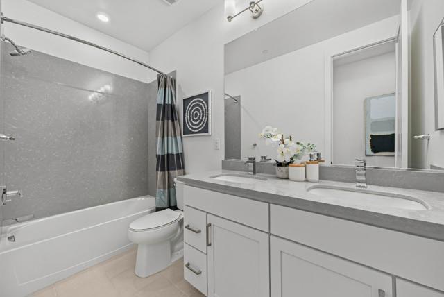 2910 Sanor Place, Santa Clara CA: https://media.crmls.org/mediaz/4b29ab49-e505-46a2-847a-14a6c8fb5d17.jpg
