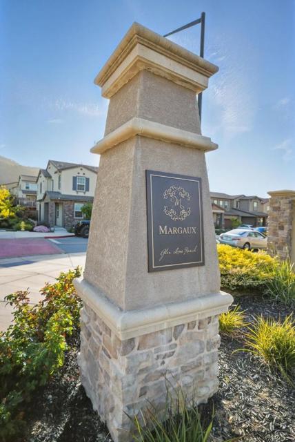 7081 Kirigin Way, Gilroy CA: https://media.crmls.org/mediaz/4b2a4483-ae2e-4609-afec-10618f8615fc.jpg