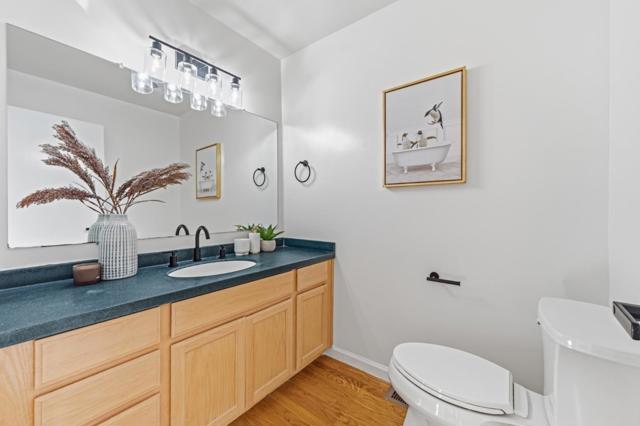 438 Sycamore Hill Drive, Danville CA: https://media.crmls.org/mediaz/4b2a637e-3f19-4eb8-b32b-e359a385fc5f.jpg