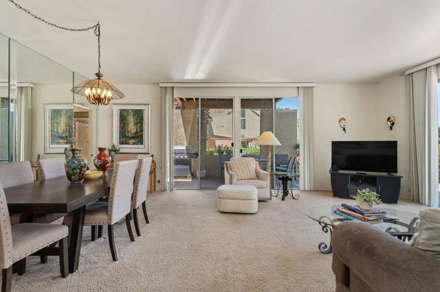 78125 Cabrillo Lane, Indian Wells CA: https://media.crmls.org/mediaz/4b2b3d7e-152f-4d72-8823-beb5ca628119.jpg