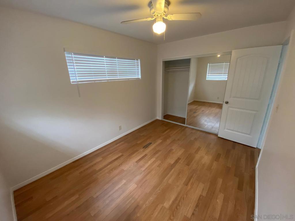 939 7th Ave - photo 14