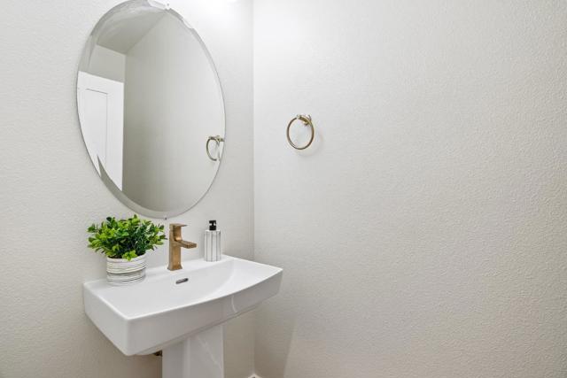 951 Woodside Road, Redwood City CA: https://media.crmls.org/mediaz/4b2be6da-6ecf-45fb-b121-9421870d09a7.jpg