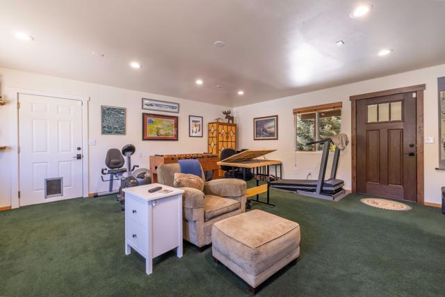 1188 Monte Vista Drive, Big Bear CA: https://media.crmls.org/mediaz/4b2c0c4d-89fc-4891-88a7-16b4b29a0c87.jpg