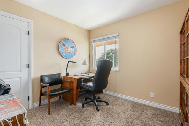 1796 Swift Avenue, Ventura CA: https://media.crmls.org/mediaz/4b2ca927-7fbc-49af-95de-9847e9b9e6ca.jpg