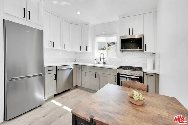 14642 Runnymede Street, Van Nuys CA: https://media.crmls.org/mediaz/4b2d1e3d-cd1a-4f76-af52-49dd232faecc.jpg