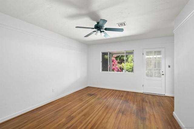 3527 Mississippi St, San Diego CA: https://media.crmls.org/mediaz/4b2f60ac-a4f0-498f-9c63-c8870e201396.jpg