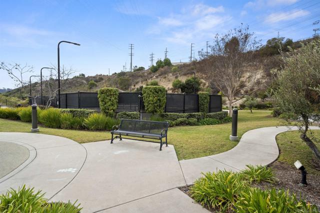 2517 Escala Circle, San Diego CA: https://media.crmls.org/mediaz/4b2ff1da-9cd5-4555-ab54-462e960e31cc.jpg